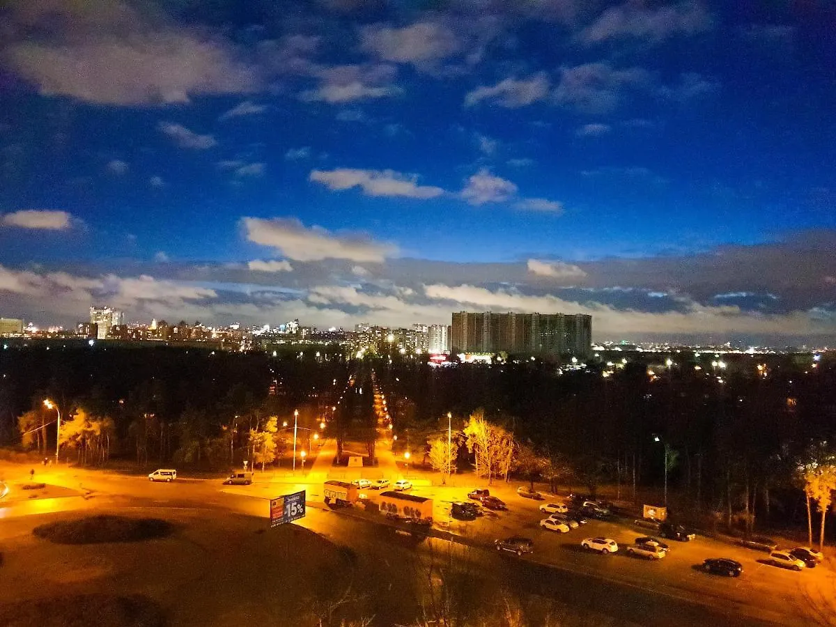 Шикарная Vip Квартира 8 Мин Пешком От М Дарница Kiev